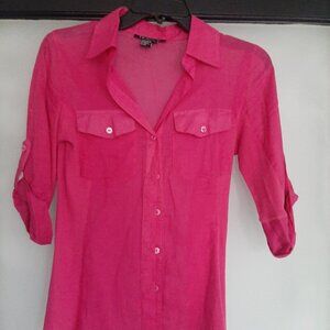 Pink button-down 3/4 sleeve